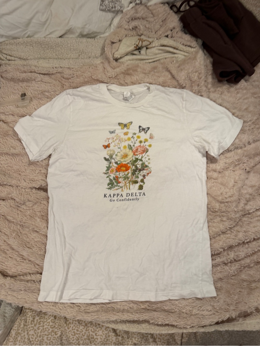 Kappa Delta Floral Butterfly Graphic T Shirt Bella Canvas Size Large Sorority Te